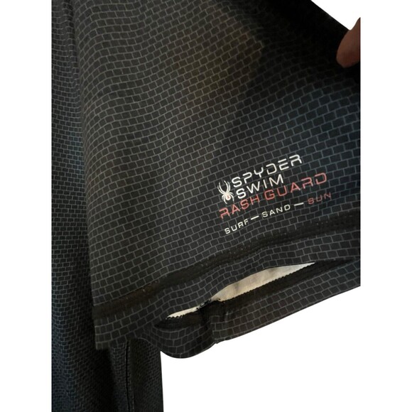 Spyder Rash Guard Shirt Men Sz Med Black Surf Sand Sun Long Sleeve UPF 30 S/S - Picture 3 of 7